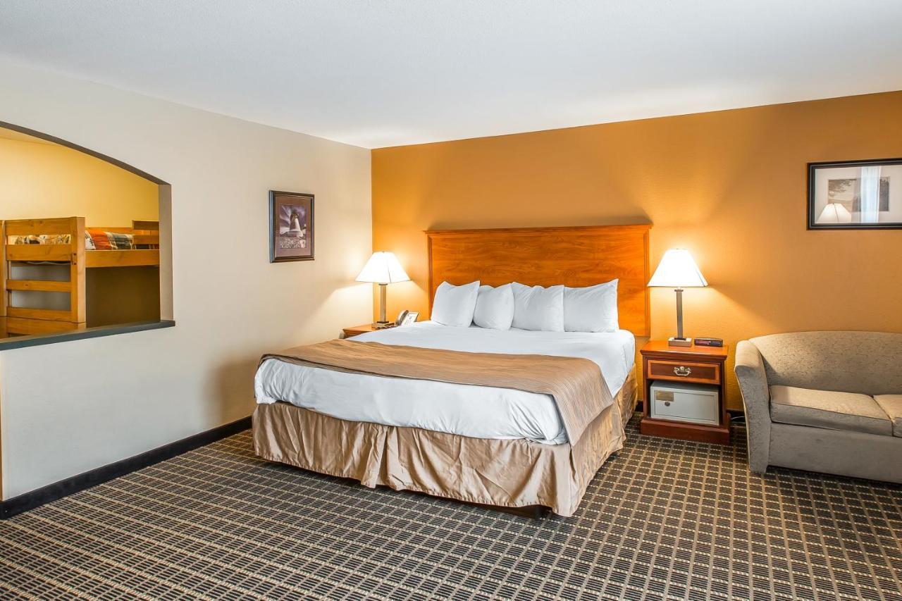 Quality Inn & Suites On The River Glenwood Springs Exterior foto